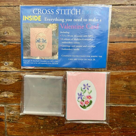 Vintage 90s Valentine's Day Counted Cross Stitch CARD Kit Paper Plastic Frames - Picture 1 of 3